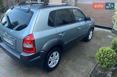 Внедорожник / Кроссовер Hyundai Tucson 2007 в 