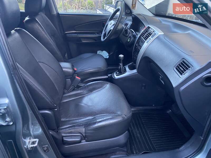 Позашляховик / Кросовер Hyundai Tucson 2007 в Івано-Франківську