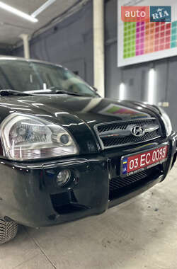 Внедорожник / Кроссовер Hyundai Tucson 2008 в 