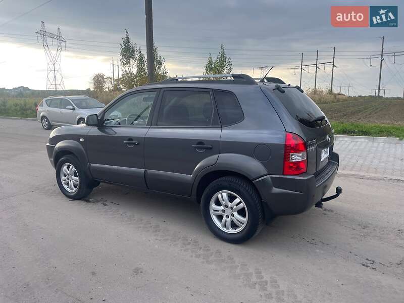 Внедорожник / Кроссовер Hyundai Tucson 2007 в Ровно