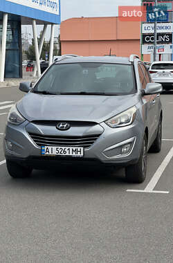 Внедорожник / Кроссовер Hyundai Tucson 2014 в 