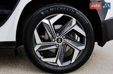 Внедорожник / Кроссовер Hyundai Tucson 2021 в 