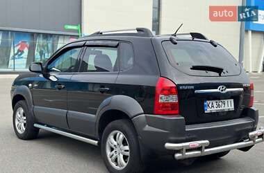 Внедорожник / Кроссовер Hyundai Tucson 2008 в 