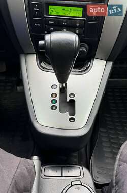Внедорожник / Кроссовер Hyundai Tucson 2008 в 
