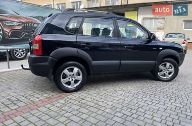 Внедорожник / Кроссовер Hyundai Tucson 2008 в 