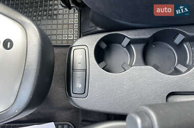 Внедорожник / Кроссовер Hyundai Tucson 2008 в 