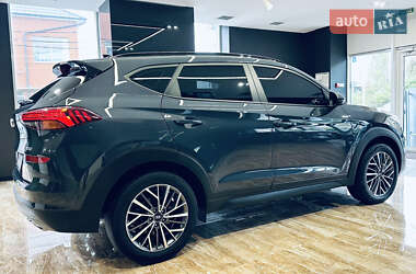 Внедорожник / Кроссовер Hyundai Tucson 2019 в 