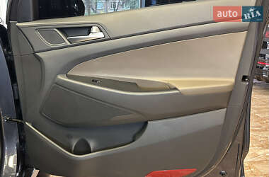 Внедорожник / Кроссовер Hyundai Tucson 2019 в 