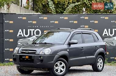Внедорожник / Кроссовер Hyundai Tucson 2009 в 