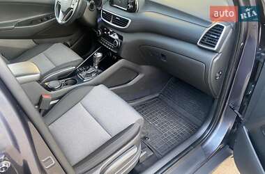 Внедорожник / Кроссовер Hyundai Tucson 2019 в 
