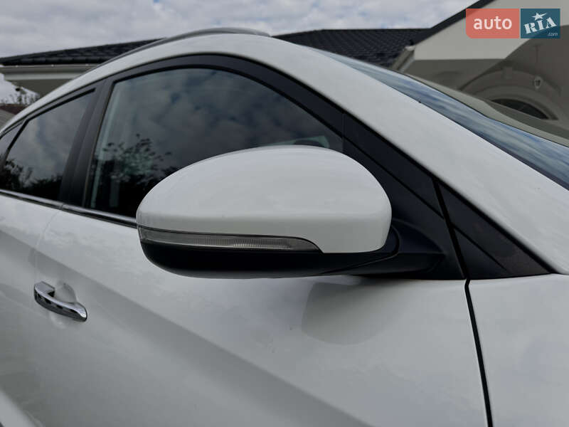 Внедорожник / Кроссовер Hyundai Tucson 2016 в Ивано-Франковске фото 14 Внедорожник / Кроссовер Hyundai Tucson 2016 в Ивано-Франковске