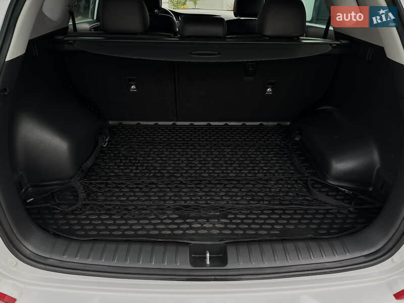 Внедорожник / Кроссовер Hyundai Tucson 2016 в Ивано-Франковске фото 34 Внедорожник / Кроссовер Hyundai Tucson 2016 в Ивано-Франковске