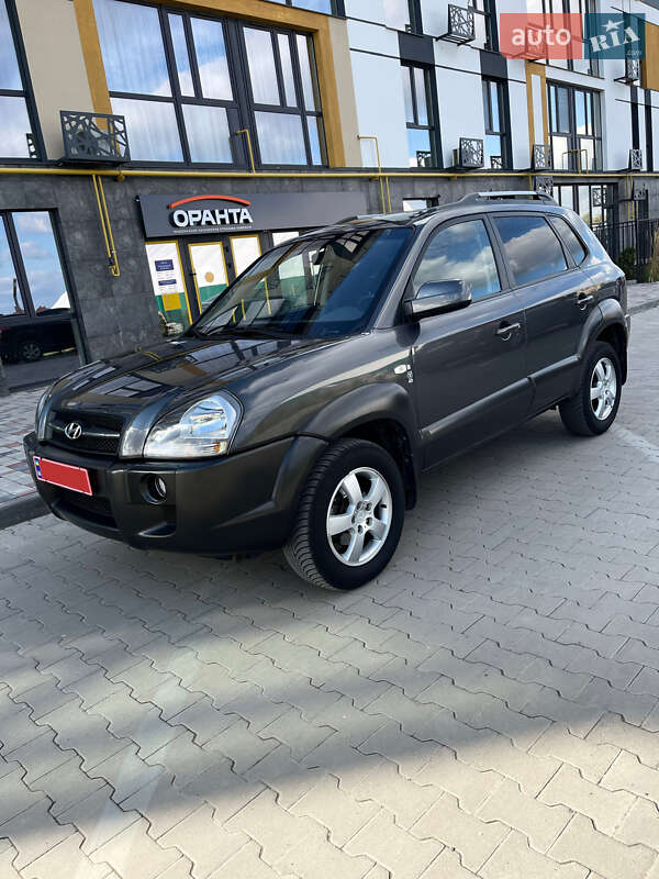 Внедорожник / Кроссовер Hyundai Tucson 2008 в Луцке фото 6 Внедорожник / Кроссовер Hyundai Tucson 2008 в Луцке