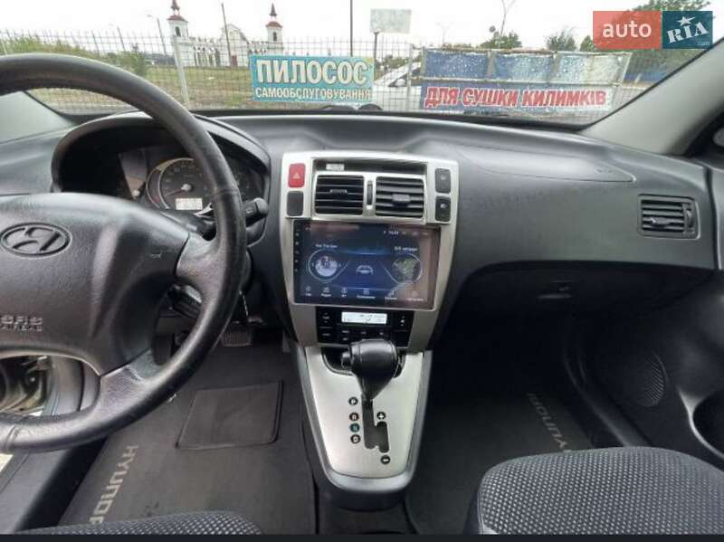 Внедорожник / Кроссовер Hyundai Tucson 2012 в Южноукраинске