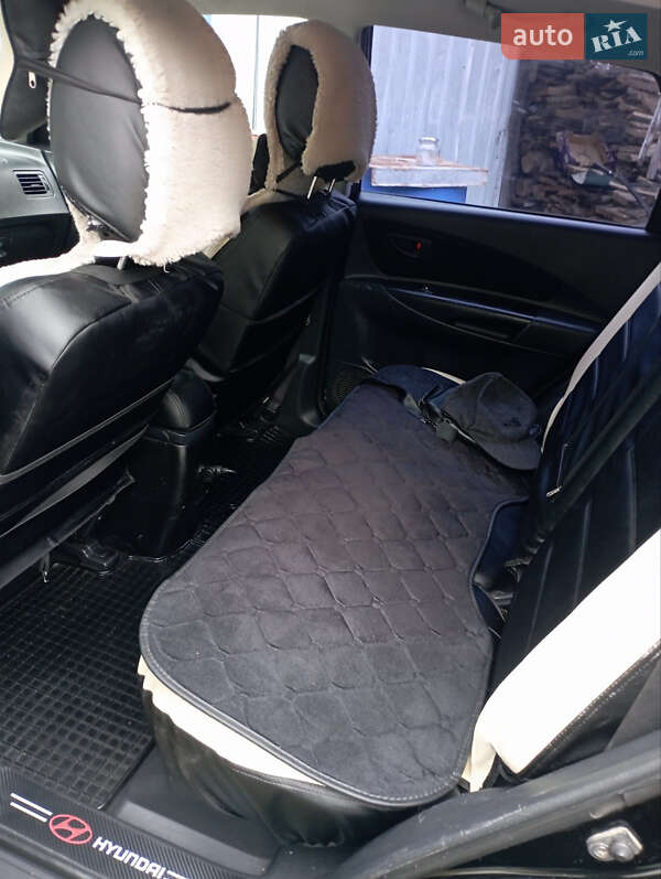 Позашляховик / Кросовер Hyundai Tucson 2005 в Києві фото 9 Позашляховик / Кросовер Hyundai Tucson 2005 в Києві