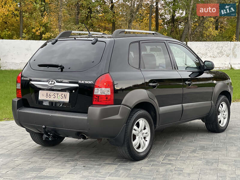 Позашляховик / Кросовер Hyundai Tucson 2006 в Луцьку
