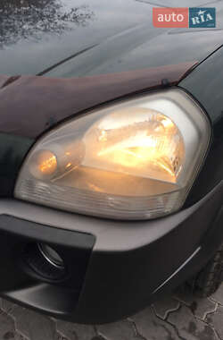 Внедорожник / Кроссовер Hyundai Tucson 2007 в 