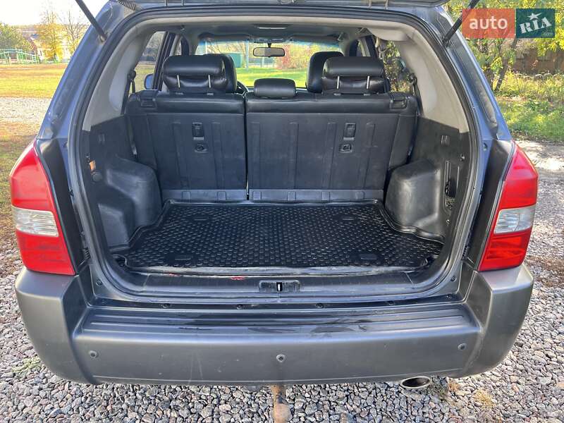 Внедорожник / Кроссовер Hyundai Tucson 2008 в Харькове фото 11 Внедорожник / Кроссовер Hyundai Tucson 2008 в Харькове