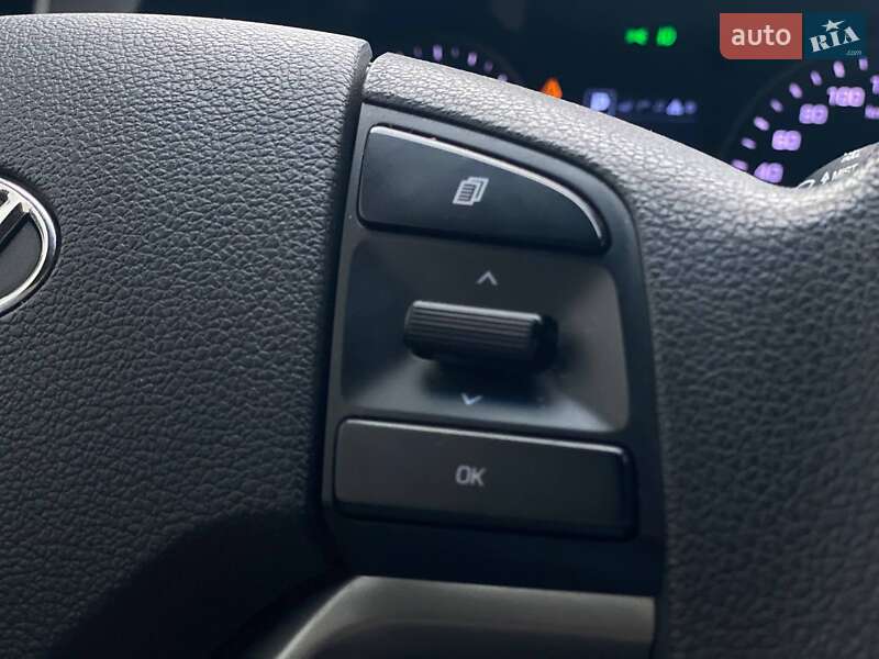 Внедорожник / Кроссовер Hyundai Tucson 2016 в Киеве фото 24 Внедорожник / Кроссовер Hyundai Tucson 2016 в Киеве