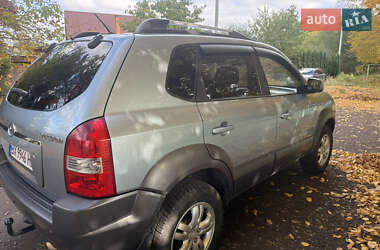 Внедорожник / Кроссовер Hyundai Tucson 2008 в 
