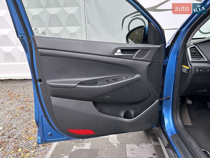 Внедорожник / Кроссовер Hyundai Tucson 2017 в Киеве фото 17 Внедорожник / Кроссовер Hyundai Tucson 2017 в Киеве