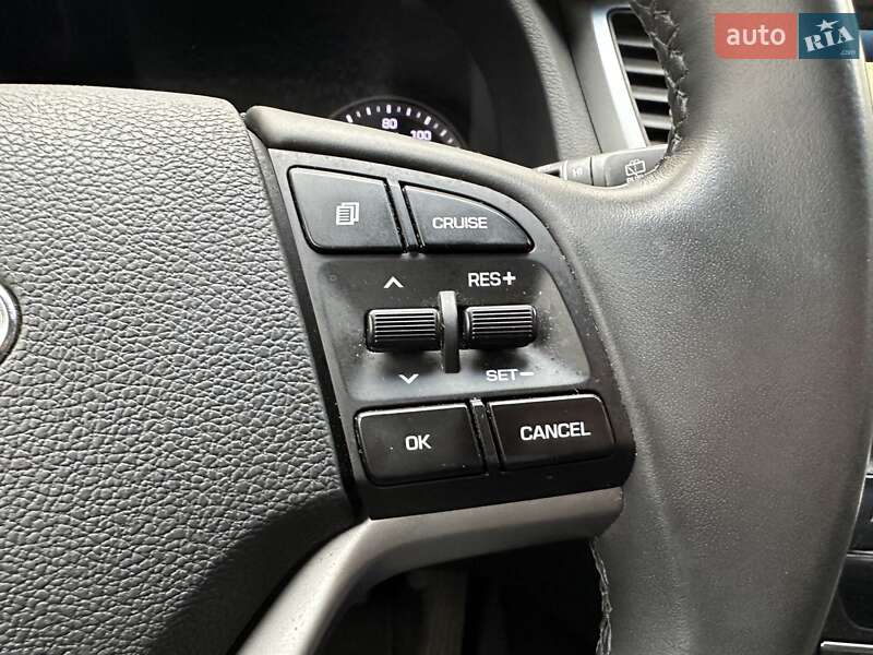 Внедорожник / Кроссовер Hyundai Tucson 2017 в Киеве фото 27 Внедорожник / Кроссовер Hyundai Tucson 2017 в Киеве