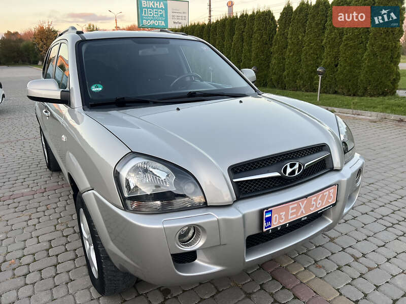 Позашляховик / Кросовер Hyundai Tucson 2008 в Дунаївцях фото 7 Позашляховик / Кросовер Hyundai Tucson 2008 в Дунаївцях