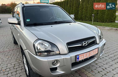 Внедорожник / Кроссовер Hyundai Tucson 2008 в 