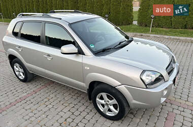 Внедорожник / Кроссовер Hyundai Tucson 2008 в 