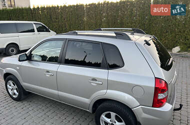 Внедорожник / Кроссовер Hyundai Tucson 2008 в 