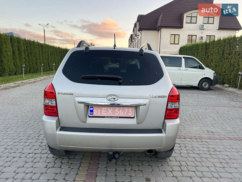 Позашляховик / Кросовер Hyundai Tucson 2008 в Дунаївцях фото 28 Позашляховик / Кросовер Hyundai Tucson 2008 в Дунаївцях