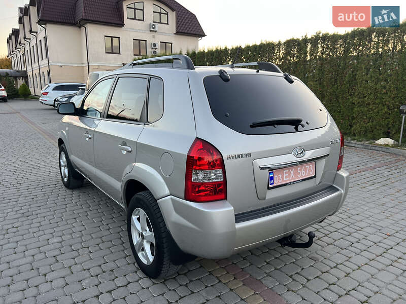 Позашляховик / Кросовер Hyundai Tucson 2008 в Дунаївцях фото 30 Позашляховик / Кросовер Hyundai Tucson 2008 в Дунаївцях
