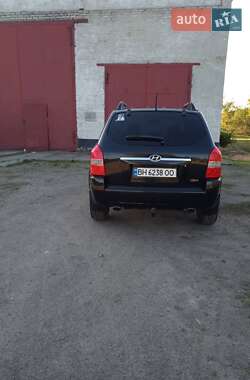 Внедорожник / Кроссовер Hyundai Tucson 2007 в 
