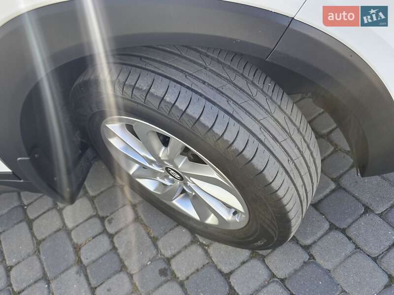 Внедорожник / Кроссовер Hyundai Tucson 2016 в Ивано-Франковске