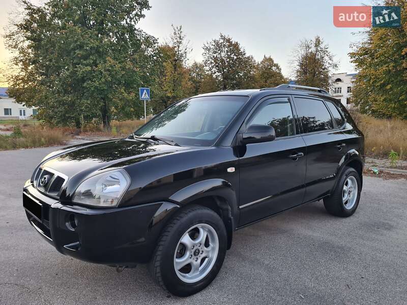 Позашляховик / Кросовер Hyundai Tucson 2006 в Шостці