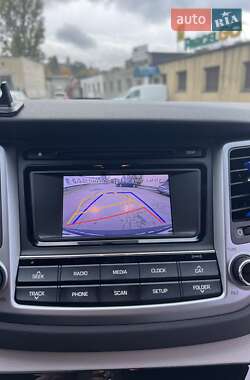 Позашляховик / Кросовер Hyundai Tucson 2016 в  фото 14 Позашляховик / Кросовер Hyundai Tucson 2016 в