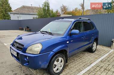 Позашляховик / Кросовер Hyundai Tucson 2004 в  фото 8 Позашляховик / Кросовер Hyundai Tucson 2004 в