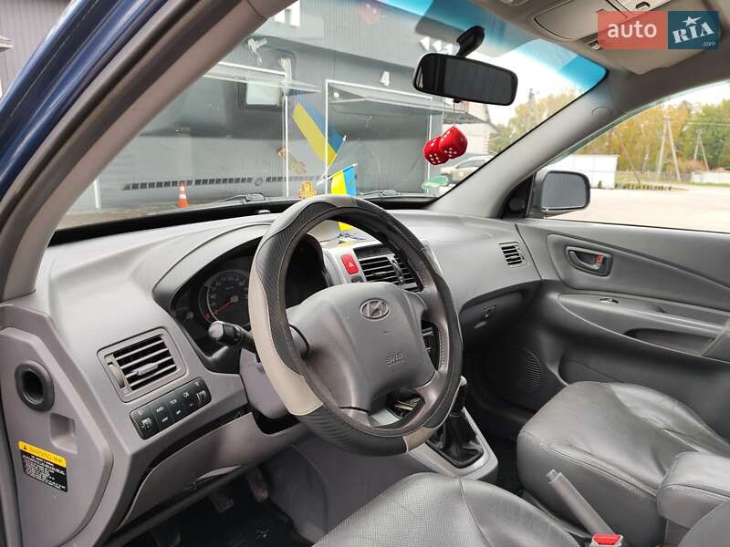 Внедорожник / Кроссовер Hyundai Tucson 2004 в Катеринополе фото 10 Внедорожник / Кроссовер Hyundai Tucson 2004 в Катеринополе