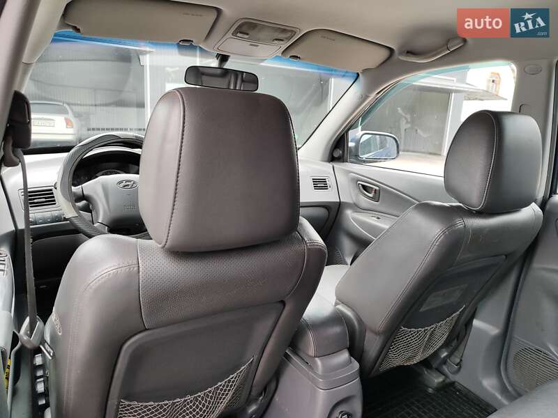 Внедорожник / Кроссовер Hyundai Tucson 2004 в Катеринополе фото 15 Внедорожник / Кроссовер Hyundai Tucson 2004 в Катеринополе