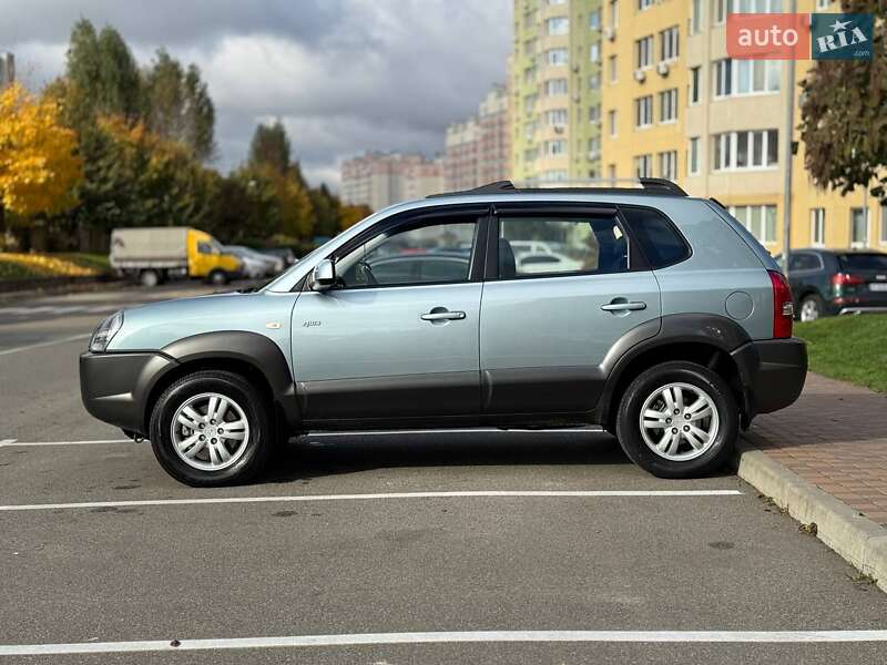 Позашляховик / Кросовер Hyundai Tucson 2008 в Кривому Розі фото 5 Позашляховик / Кросовер Hyundai Tucson 2008 в Кривому Розі