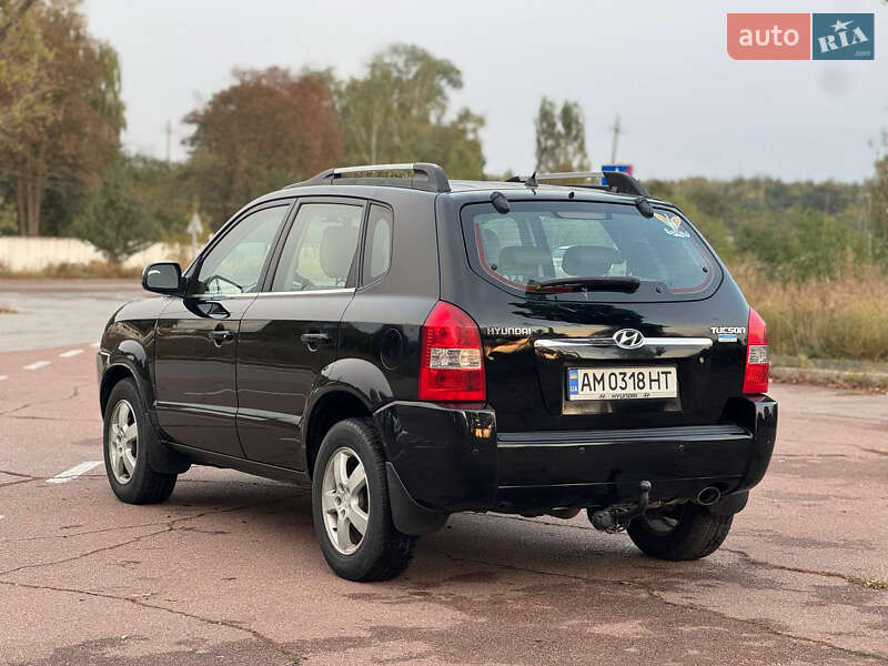 Внедорожник / Кроссовер Hyundai Tucson 2008 в Коростене