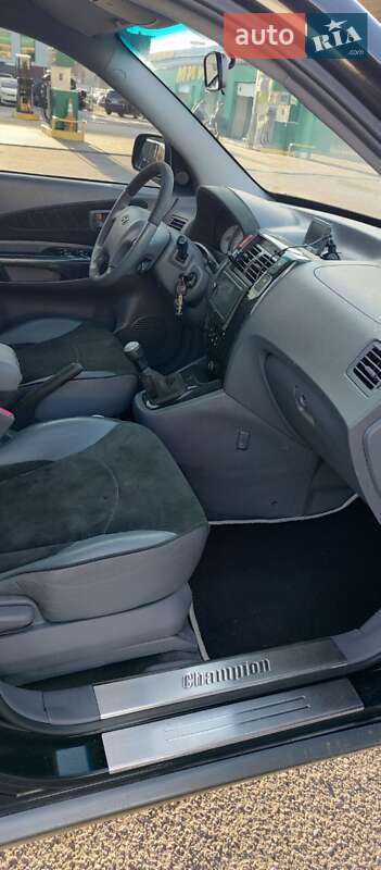 Внедорожник / Кроссовер Hyundai Tucson 2005 в Харькове фото 41 Внедорожник / Кроссовер Hyundai Tucson 2005 в Харькове