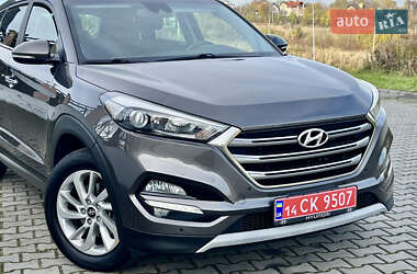 Внедорожник / Кроссовер Hyundai Tucson 2017 в 