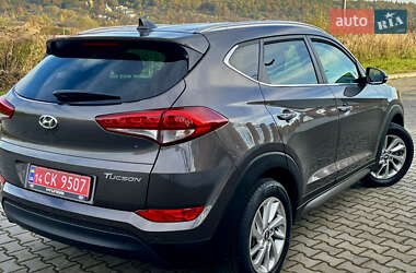 Внедорожник / Кроссовер Hyundai Tucson 2017 в 