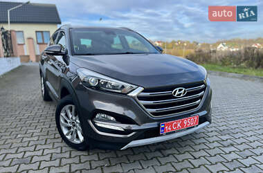 Внедорожник / Кроссовер Hyundai Tucson 2017 в 