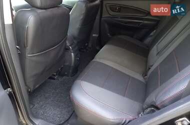 Внедорожник / Кроссовер Hyundai Tucson 2008 в 
