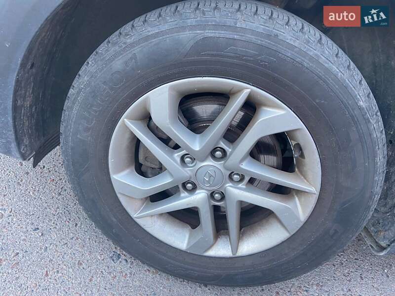 Внедорожник / Кроссовер Hyundai Tucson 2017 в Ровно фото 7 Внедорожник / Кроссовер Hyundai Tucson 2017 в Ровно