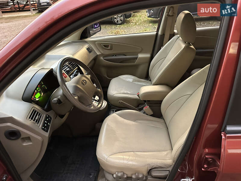 Внедорожник / Кроссовер Hyundai Tucson 2008 в Черновцах