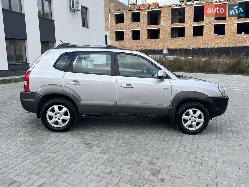 Внедорожник / Кроссовер Hyundai Tucson 2005 в Ровно