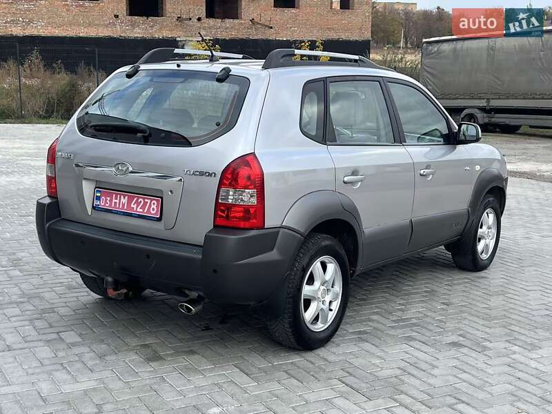 Внедорожник / Кроссовер Hyundai Tucson 2005 в Ровно